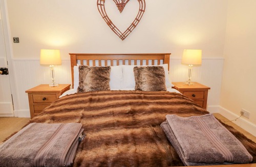 Thornhill Cottage | SHIEL COTTAGE, pet friendly, with open fire in Thornhill
