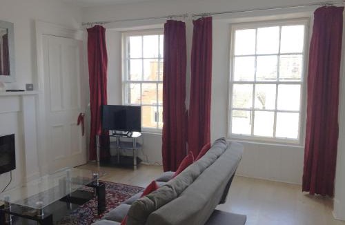 Dunbar Apartment | Shoreline 2 Bedroom Dunbar Serviced Apartment