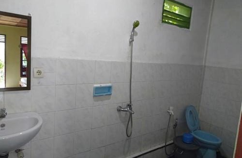 Tuk Tuk House | Sibayak Guesthouse