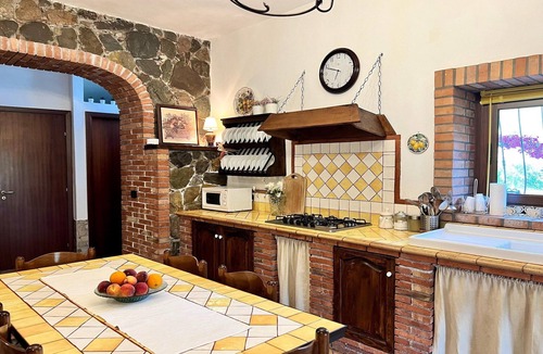 Mitogio House | Sicilian Poolside Escape for 6
