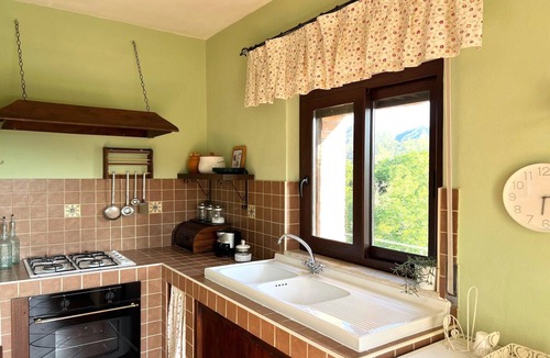 Mitogio House | Sicilian Poolside Escape for 6