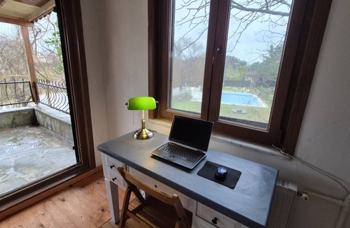 Sile Villa | Şile Villa with Private Pool by the River