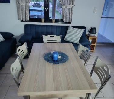 Stylida House | Silver SPOT Raches