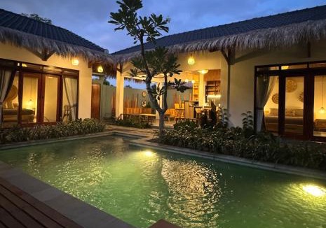 Tanjung Villa | SinCity Tropical private pool villa