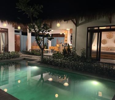 Tanjung Villa | SinCity Tropical private pool villa