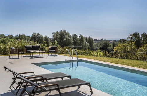 Sarlata Villa | Single-Storey Contemporary Villa, A/C, Private Pool and Panoramic Sea Views - 10 mins to Beaches