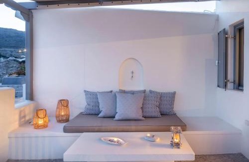 Kimolos House | Sirma Beach House