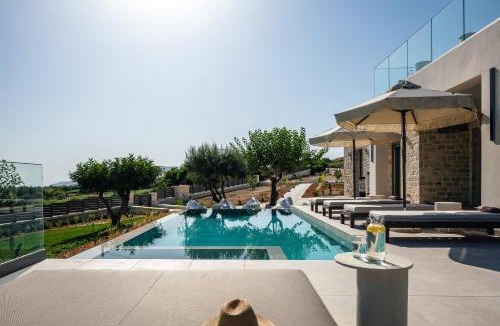 Dramia Villa | Skianos Villa