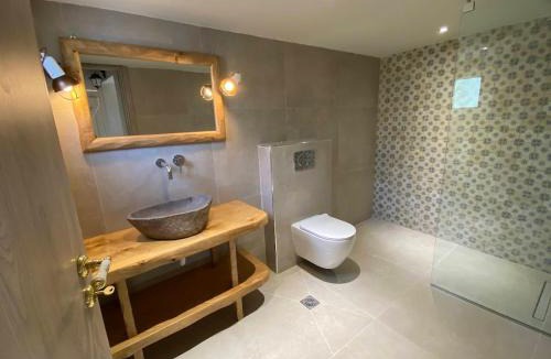 Koukounaries Villa | Skiathos Villa Ira