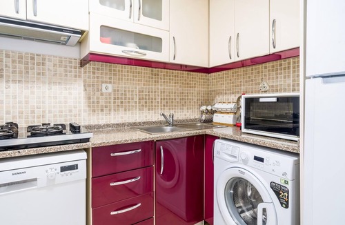 Osmanbey Apartment | Sleek, Luminous Flat 5 min to City’s Nisantasi
