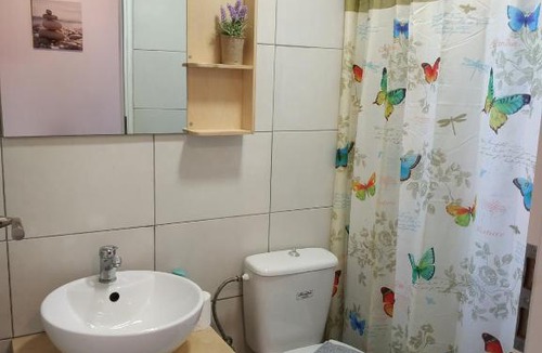 Agia Pelagia Apartment | Small Apartment for 3 pers 70meters from the beach