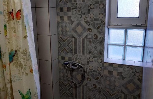 Agia Pelagia Apartment | Small Apartment for 3 pers 70meters from the beach