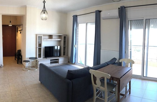 Sindos Apartment | Small town feel, big city access