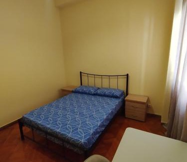 Athens Bed & Breakfast | Smart 5