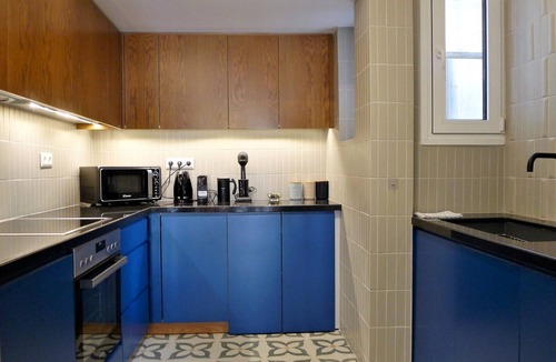 Neapoli Apartment | Smart Apartment next to Exarcheia Square | Peridot - Homes