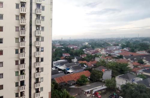 Kajarharjo Apartment | Smile Room at Cibubur Village Apartment
