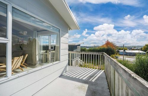 Rainbow Point House | Soak up the Sun