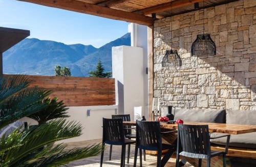 Paralia Kourna Villa | Solis Villa, with Heated Pool & 5 minutes to Beach, By ThinkVilla