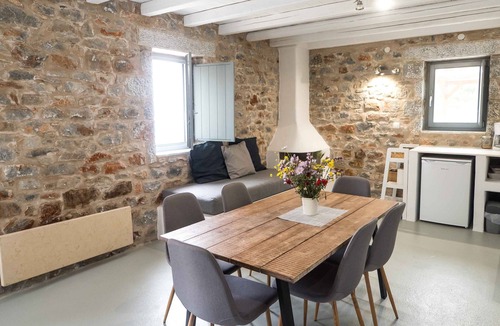 Kokkala Apartment | Soloterra tower, East Mani