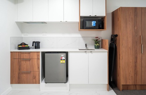 Hillsborough Hotel | Solsen Flexi Stay & Motel