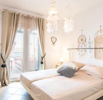 Lavreotiki Apartment | SounioKallisti Suites 3