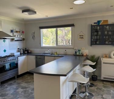 Lunawanna House | South Bruny Island Retreat