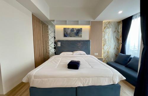 Jakarta Apartment | Southgate Residence Pasar Minggu with Pool View