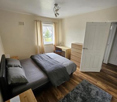 Liberton Apartment | Spacious 2-bedroom apartment!