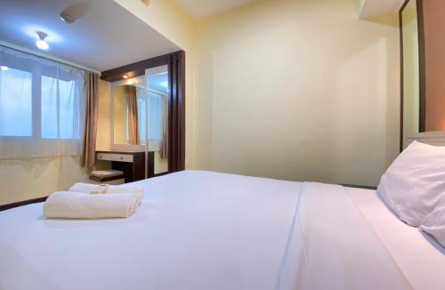 Braga Apartment | Spacious and Modern 2BR at Braga City Walk Apartment By Travelio