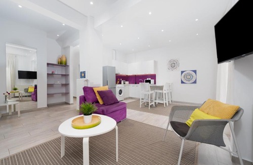 Ilisia Apartment | Spacious Modern Apartment in Athens near Metro
