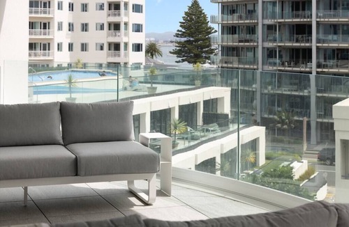 Mount Maunganui Apartment | Spacious Oceanside Oasis
