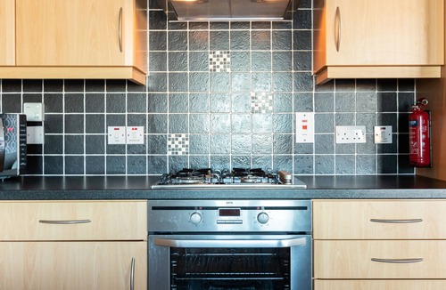 Inverness Apartment | Spacious Riverside 2BR Apartment - City Centre