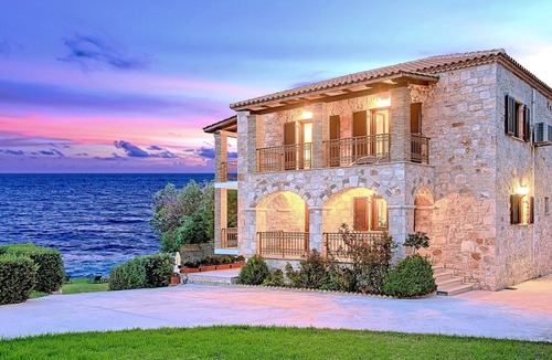 Psarou Villa | Spacious Seaside Villa with Pool, Garden and Direct Sea Access