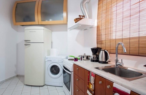 Archanes Apartment | Spacious Urban Apartment in Heraklion