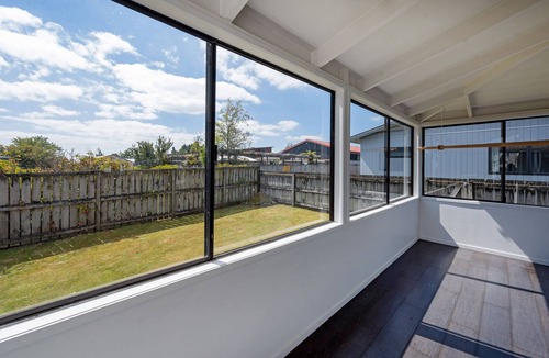National Park Village House | Sparkling 3-bedroom home with fireplace and views
