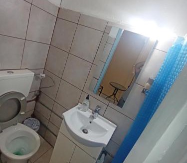 Piraeus Hotel | Sparti
