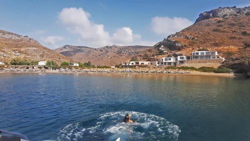 Kea Hotel | Spathi Beach Suites Kea