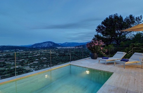 Urbanitzacio la Font Villa | Spectacular Pollensa House I Desirable Location | Corazon de Piedra