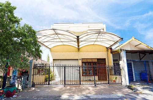 Siwalankerto Hotel | SPOT ON 91360 Swk 68 Syariah