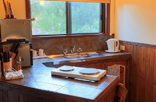Stanley Cottage | Stanley Lakeside Spa Cabins