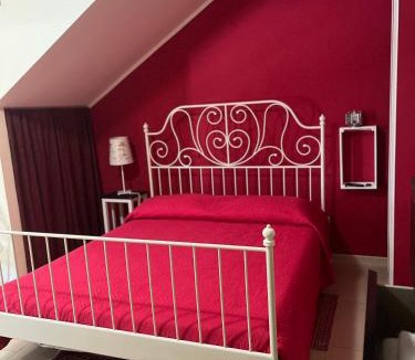 Ragalna House | Stanza Sole