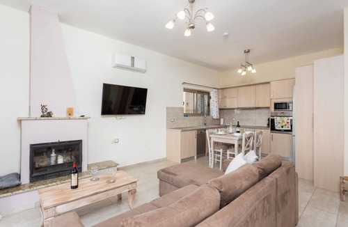Roumeli Villa | Stefania Villa Ena - One Bedroom Villa, Sleeps 4
