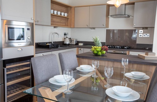 St. Andrews Cottage | Stewarts Resort Lodge 7 - a lodge that sleeps 6 guests in 2 bedrooms