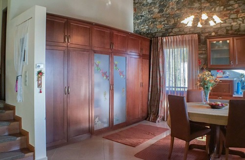 Kavala House | Stone and Wood house