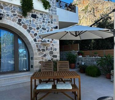 Agia Roumeli House | Stone Apartment in Agia Roumeli