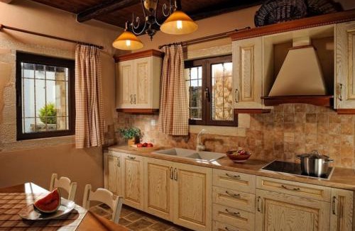 Achlia Villa | Stone house with sea view