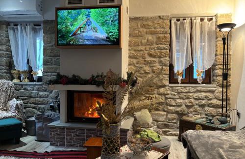 Konakia House | Stonehouse Karidis
