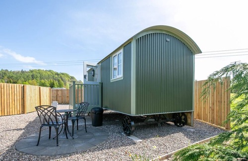 Forfar House | Strathmore Holiday Retreat in Forfar