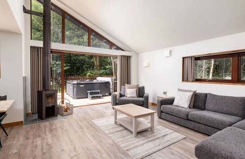 Callander Cabin | Strathyre White Willow Premium, Callander