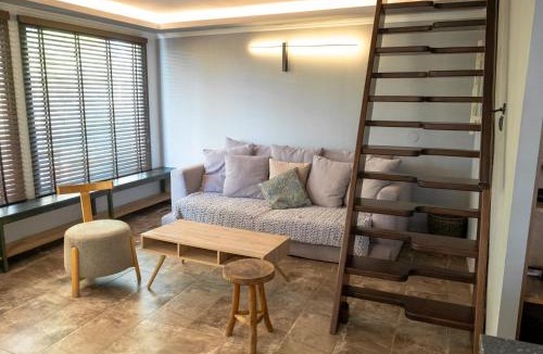 Ano Kariotes Villa | Stream House - Luxury living next to the river